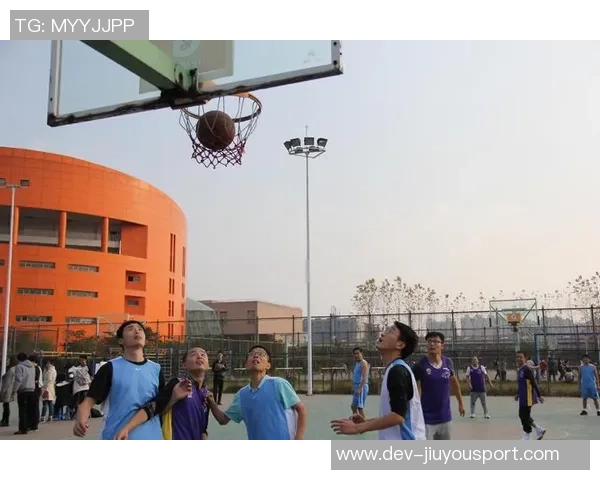 用纸张创造梦想篮球艺术的奇妙之旅 用纸张创造梦想篮球艺术的奇妙之旅