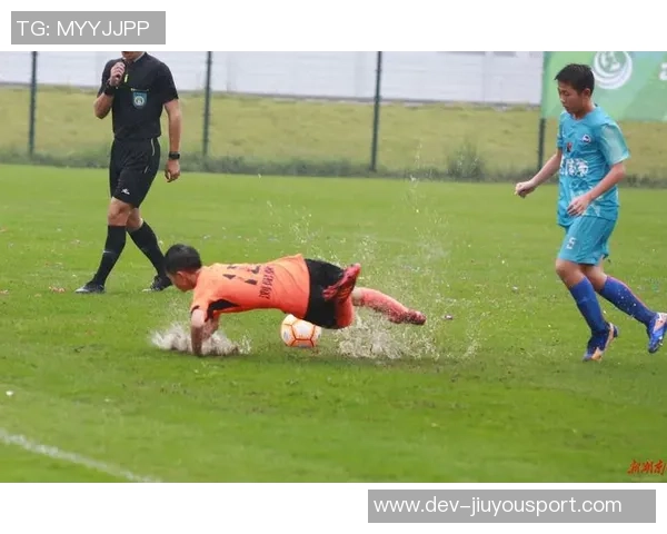 超智能足球成员携手创新科技引领未来足球发展新潮流 超智能足球成员携手创新科技引领未来足球发展新潮流